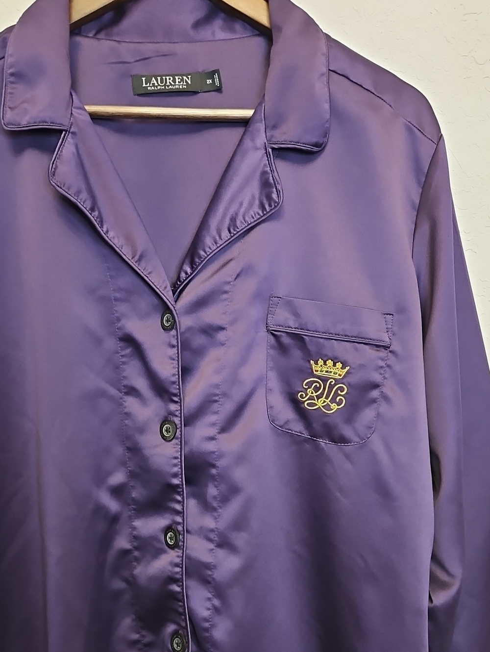 Lauren Ralph Lauren 2X Purple Satin Pajama Top Embroidered Crown Crest Luxe